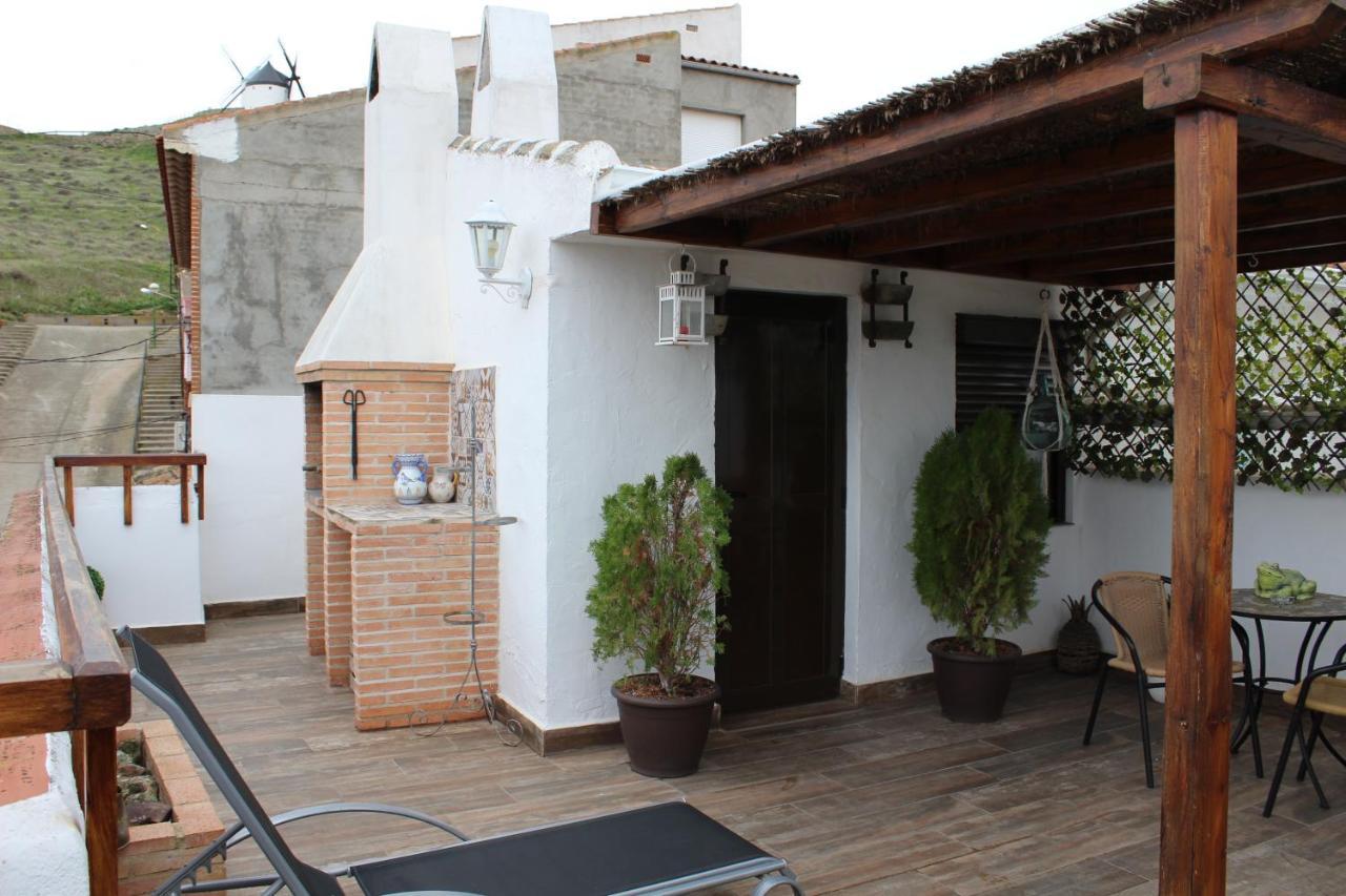 Apartamentos Oncemolinos Con Desayuno Consuegra Bagian luar foto