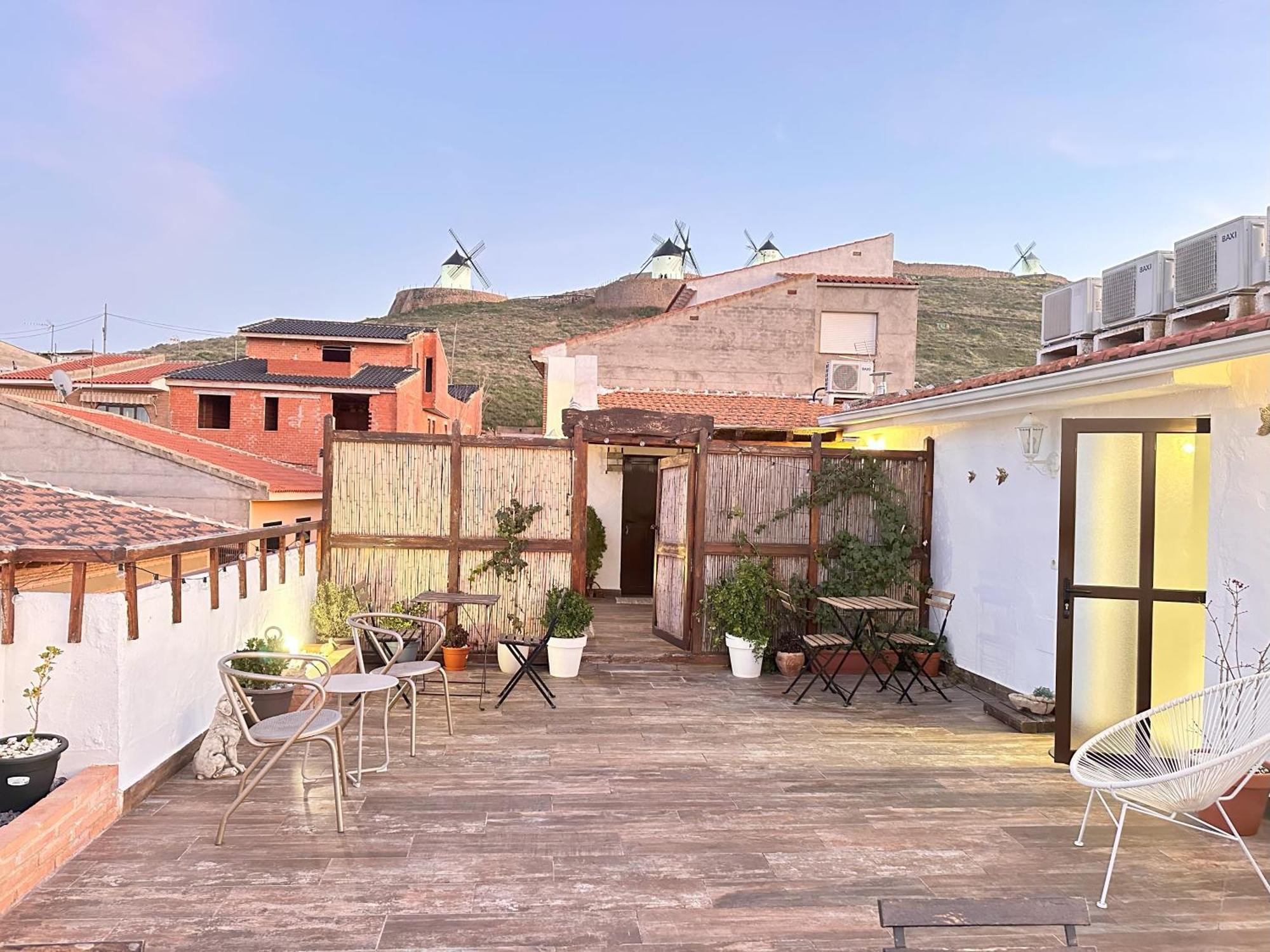 Apartamentos Oncemolinos Con Desayuno Consuegra Bagian luar foto